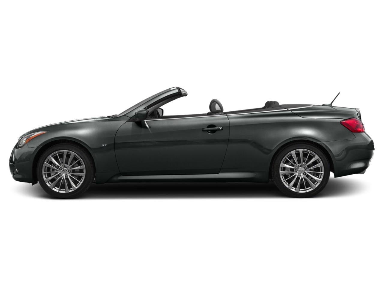 2015 INFINITI Q60 Convertible RWD