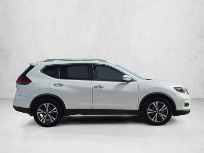 2019 Nissan Rogue FWD SV