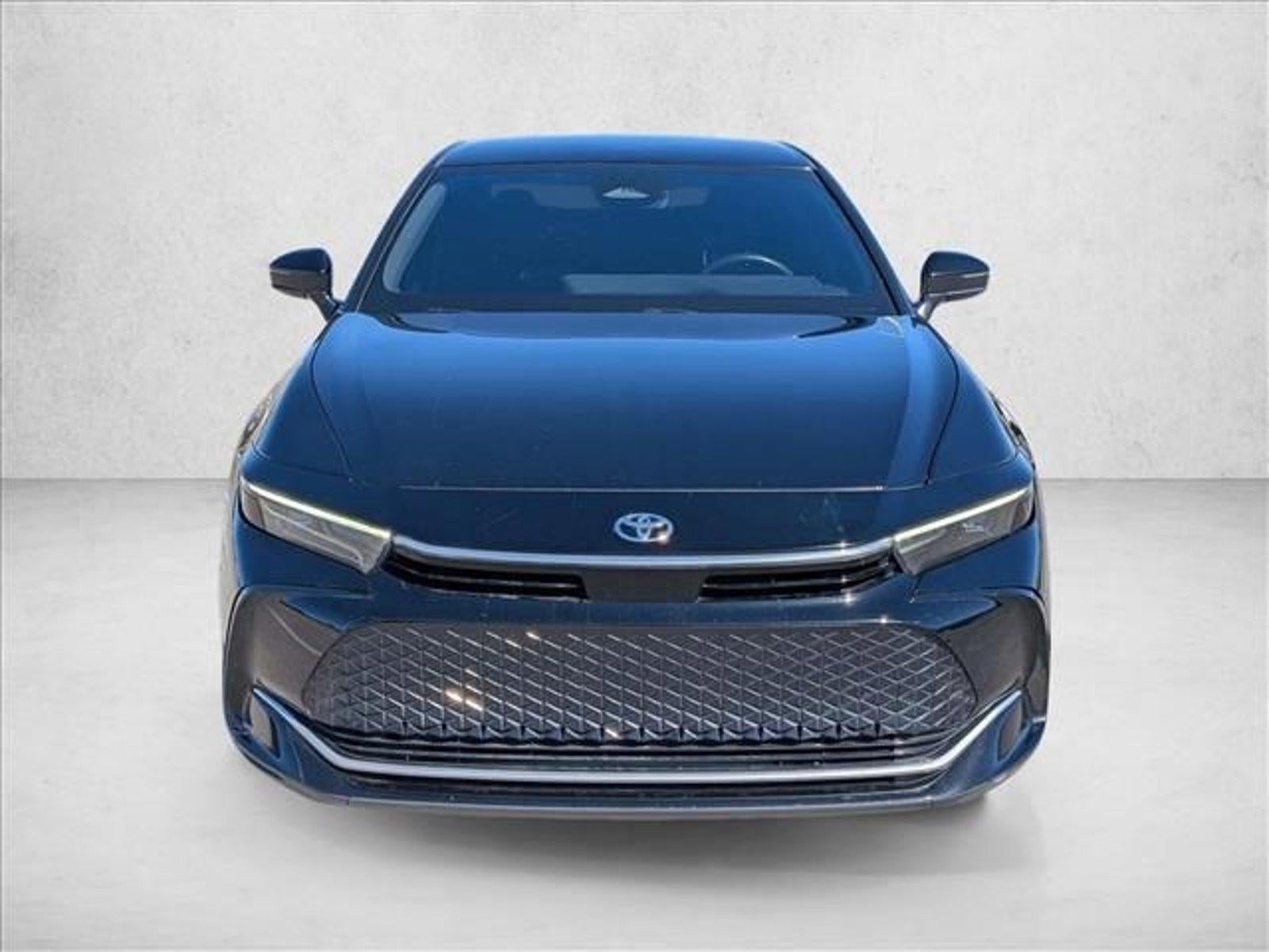 2023 Toyota Crown XLE AWD (Natl)