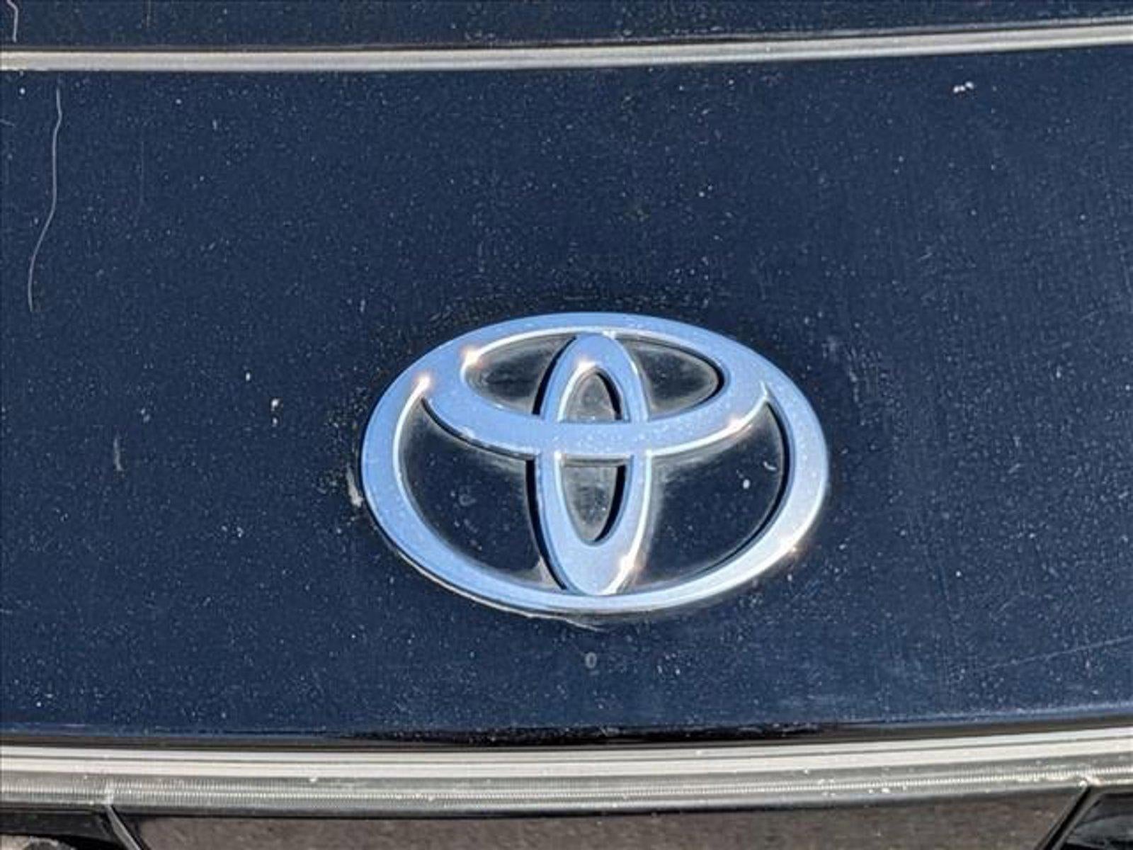 2023 Toyota Crown XLE AWD (Natl)