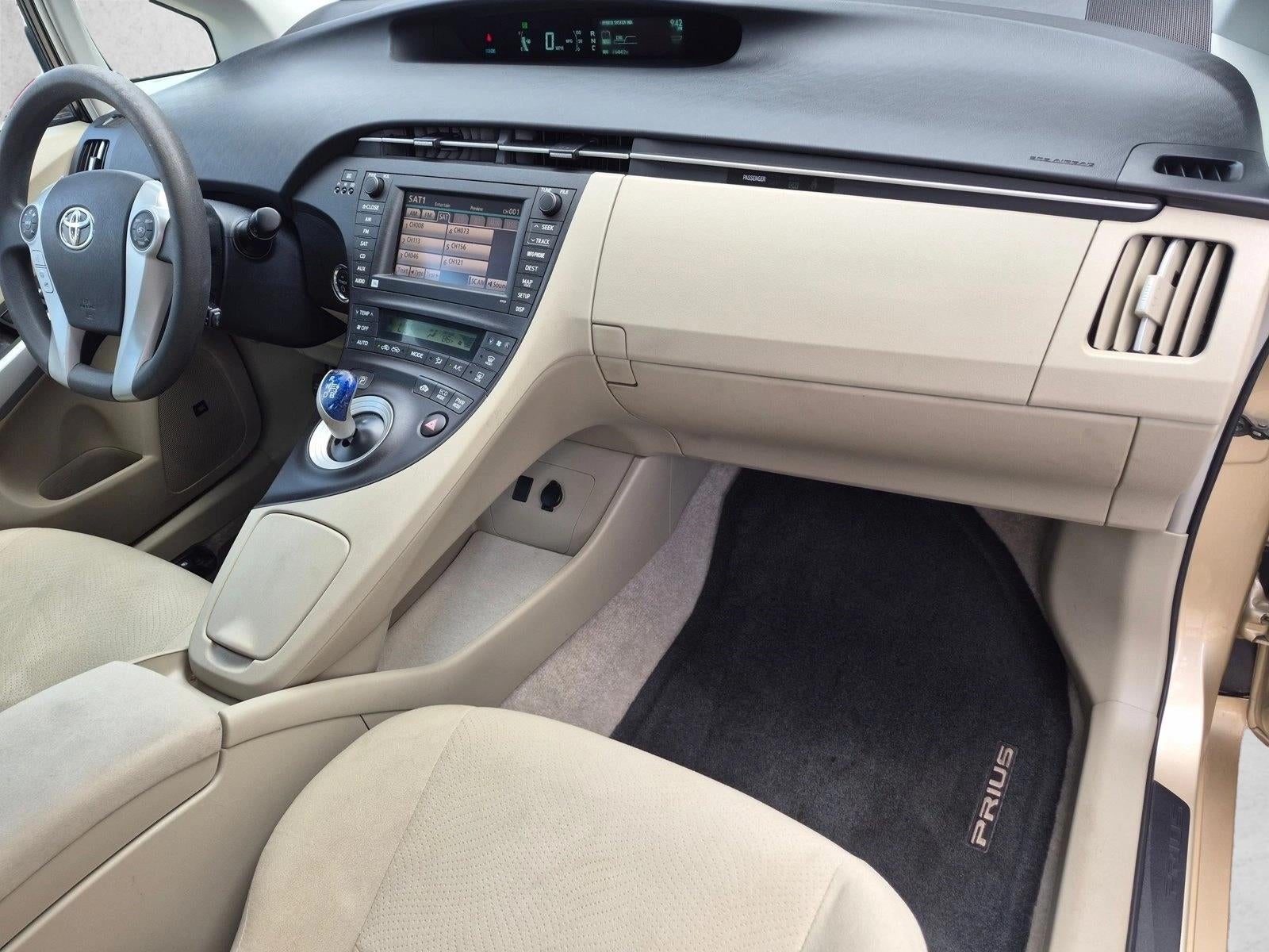2010 Toyota Prius 5dr HB III (Natl)