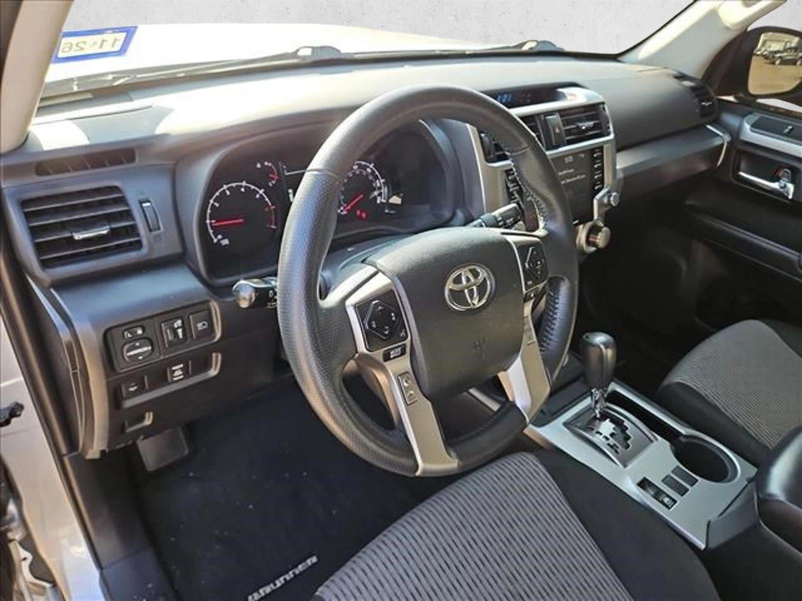 2021 Toyota 4Runner SR5 4WD (GS)