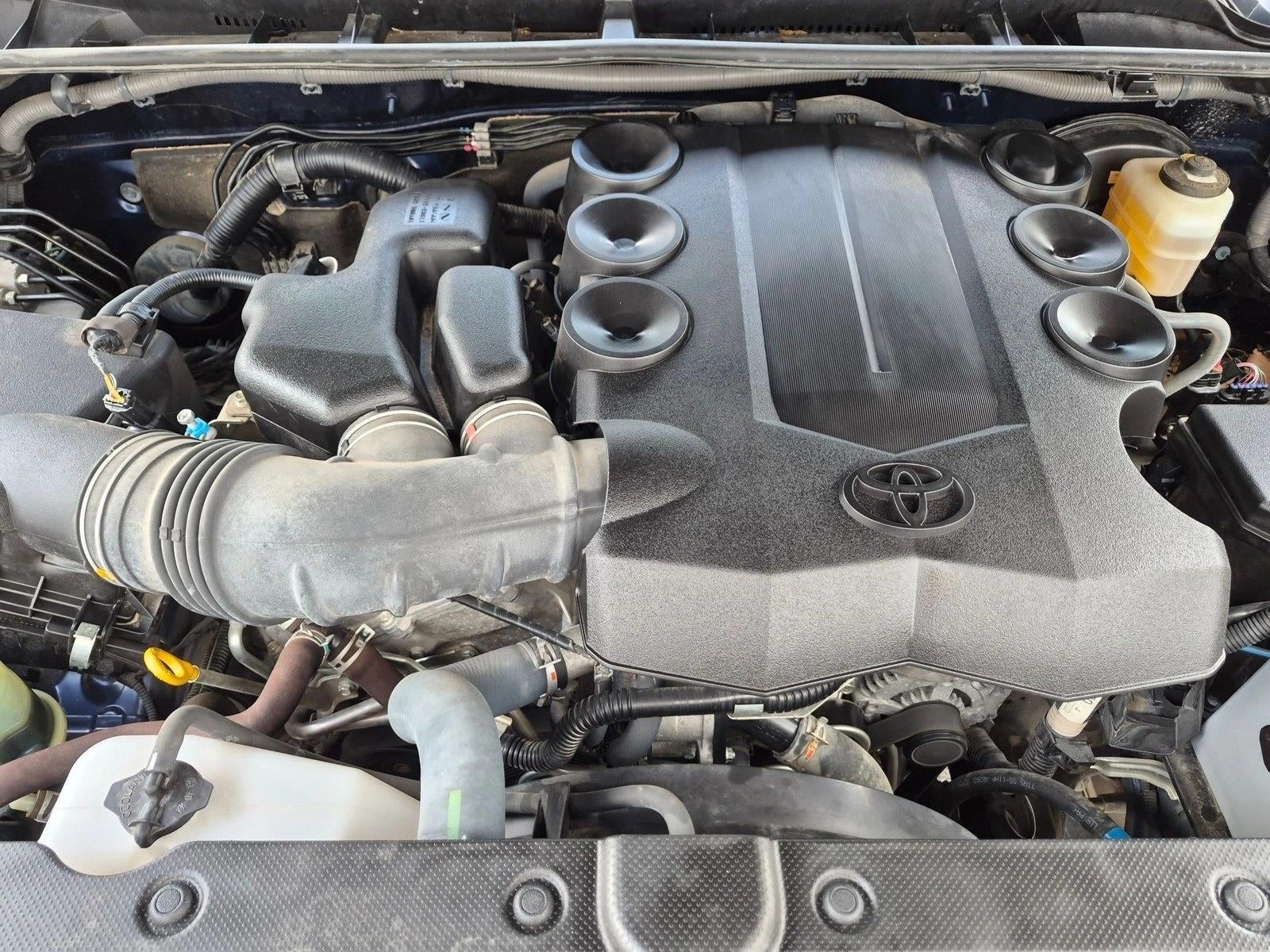 2018 Toyota 4Runner SR5 2WD (Natl)