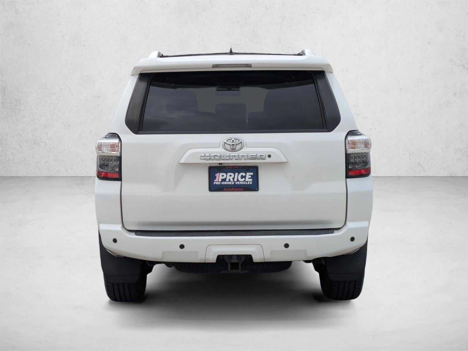 2014 Toyota 4Runner RWD 4dr V6 SR5 (Natl)