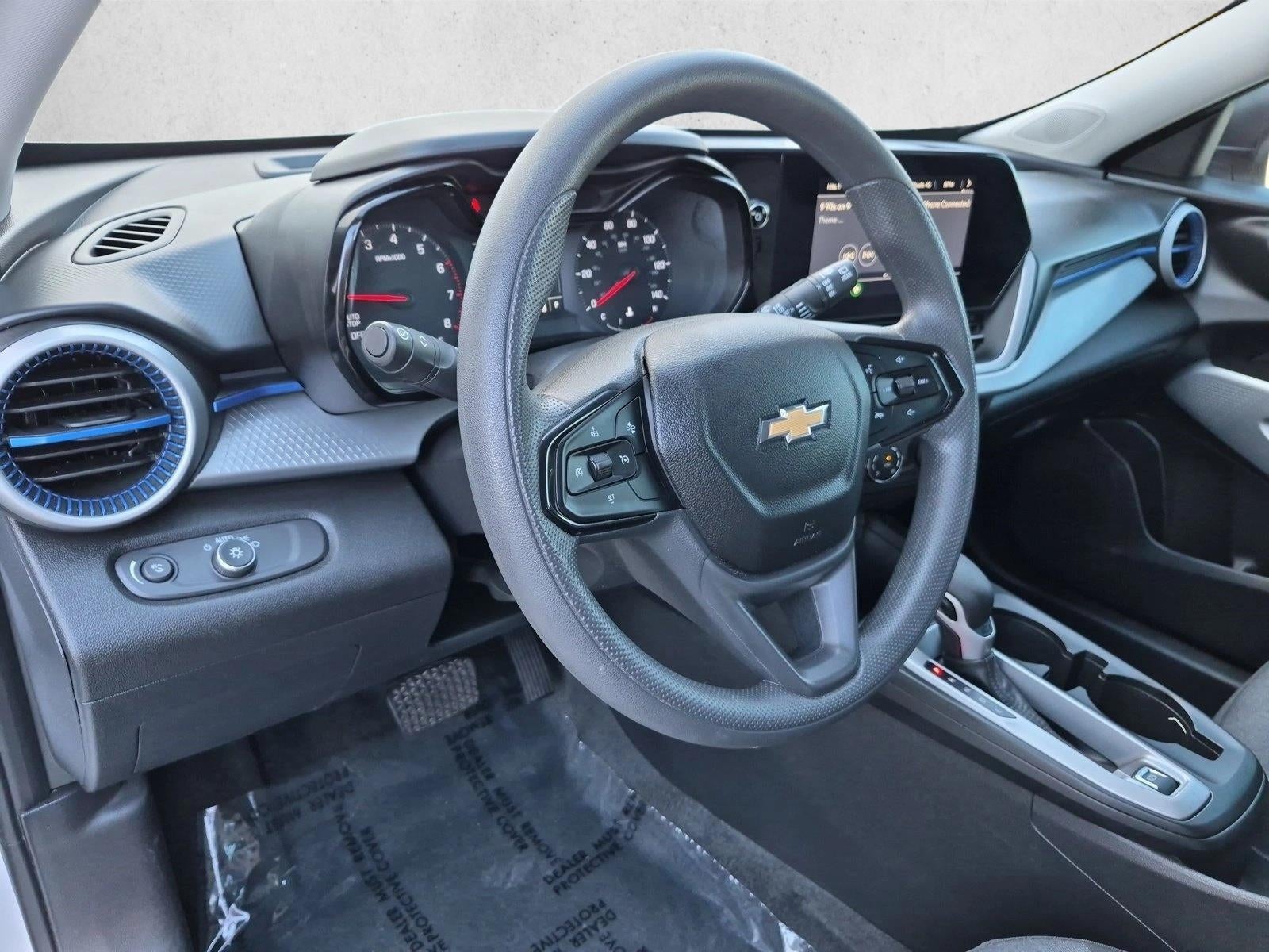 2025 Chevrolet Trax FWD 4dr LS