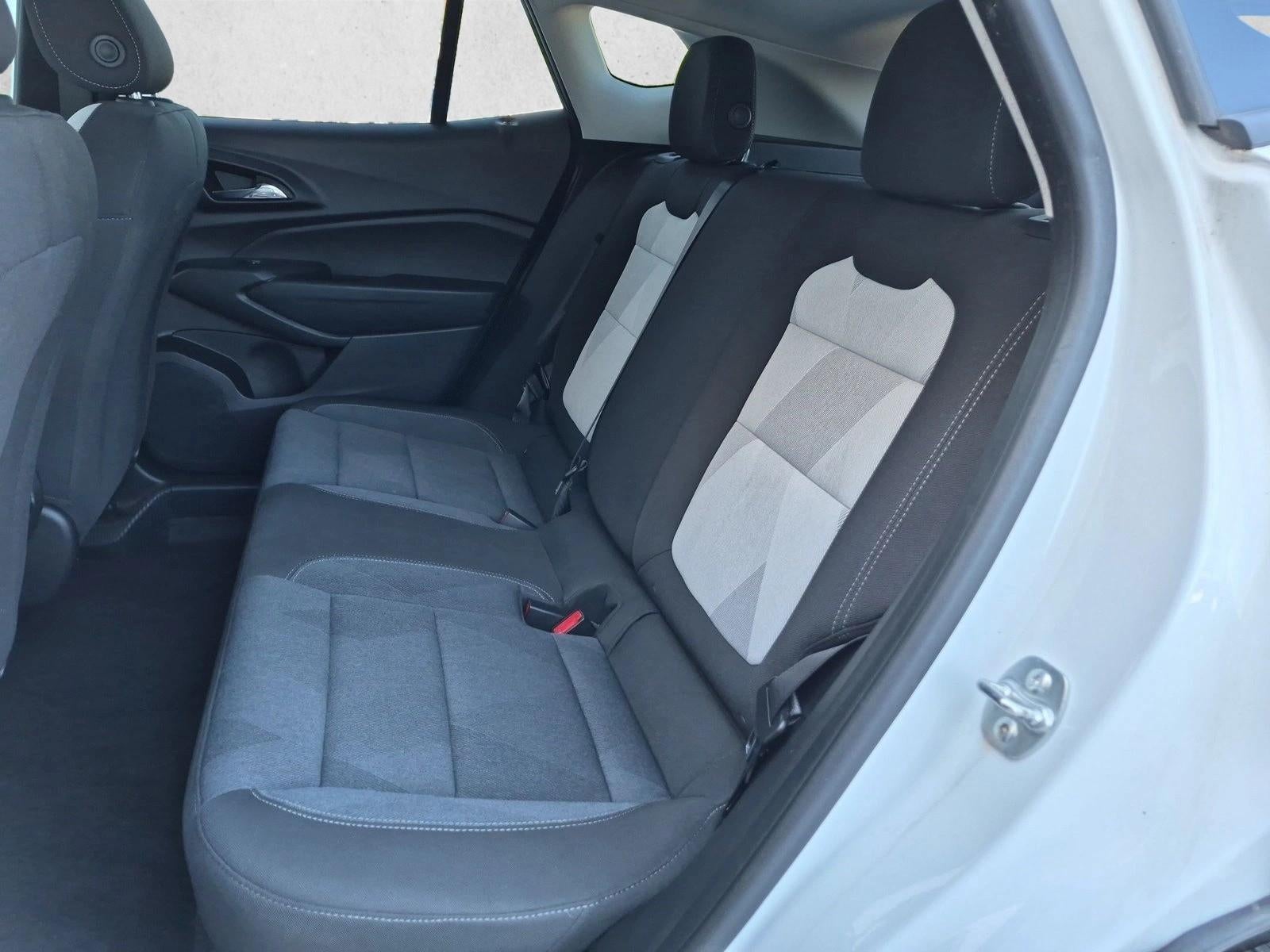 2025 Chevrolet Trax FWD 4dr LS