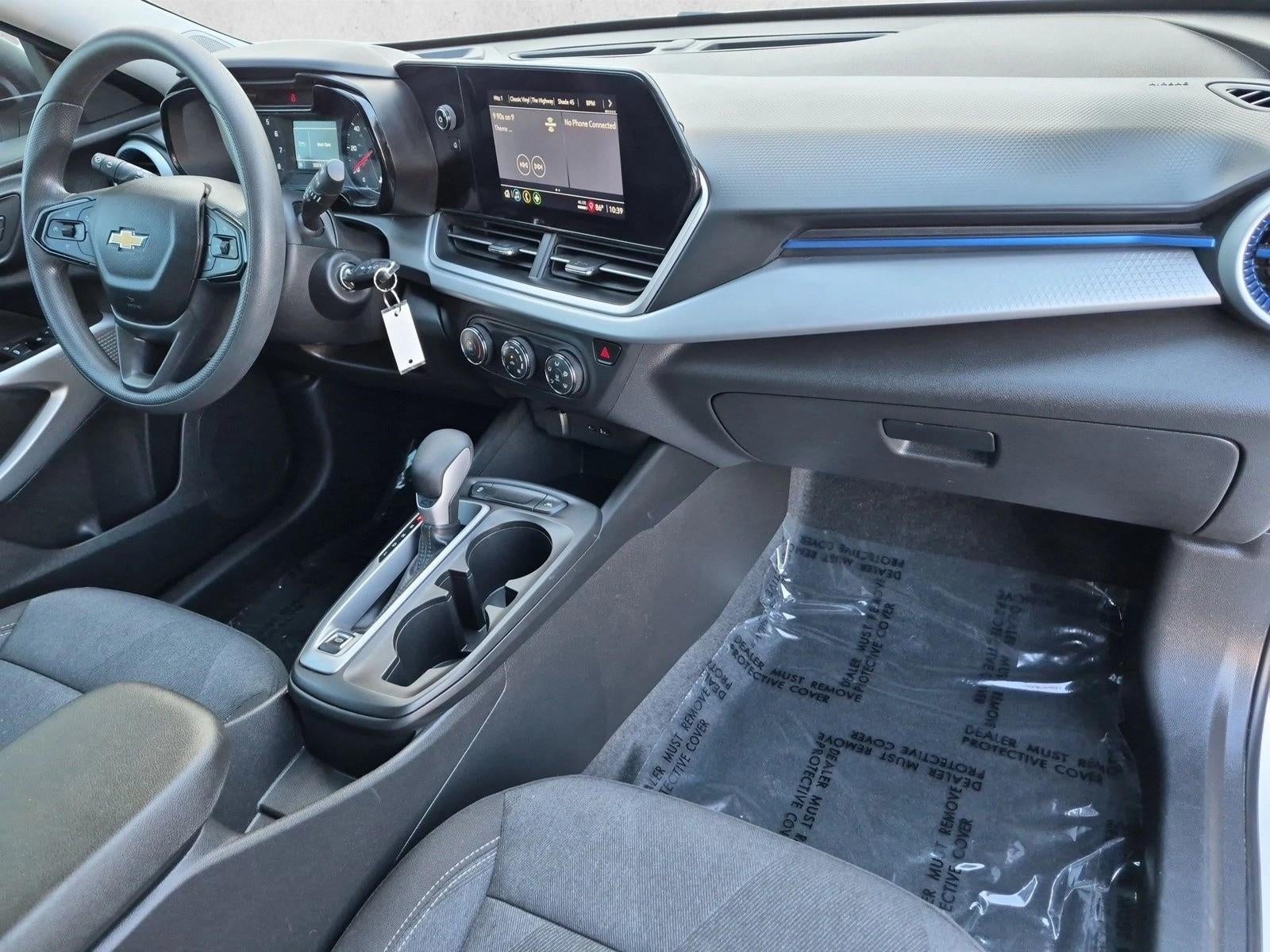 2025 Chevrolet Trax FWD 4dr LS