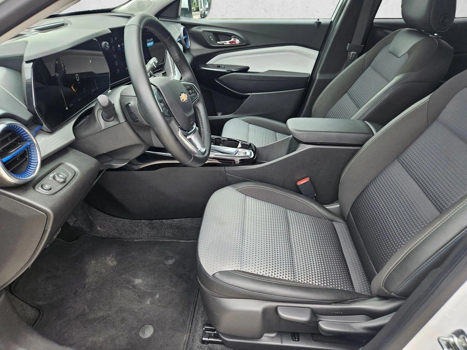 2025 Chevrolet Trax FWD 4dr LT
