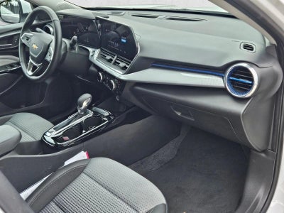 2025 Chevrolet Trax FWD 4dr LT