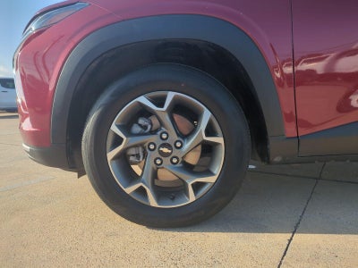 2025 Chevrolet Trax FWD 4dr LT