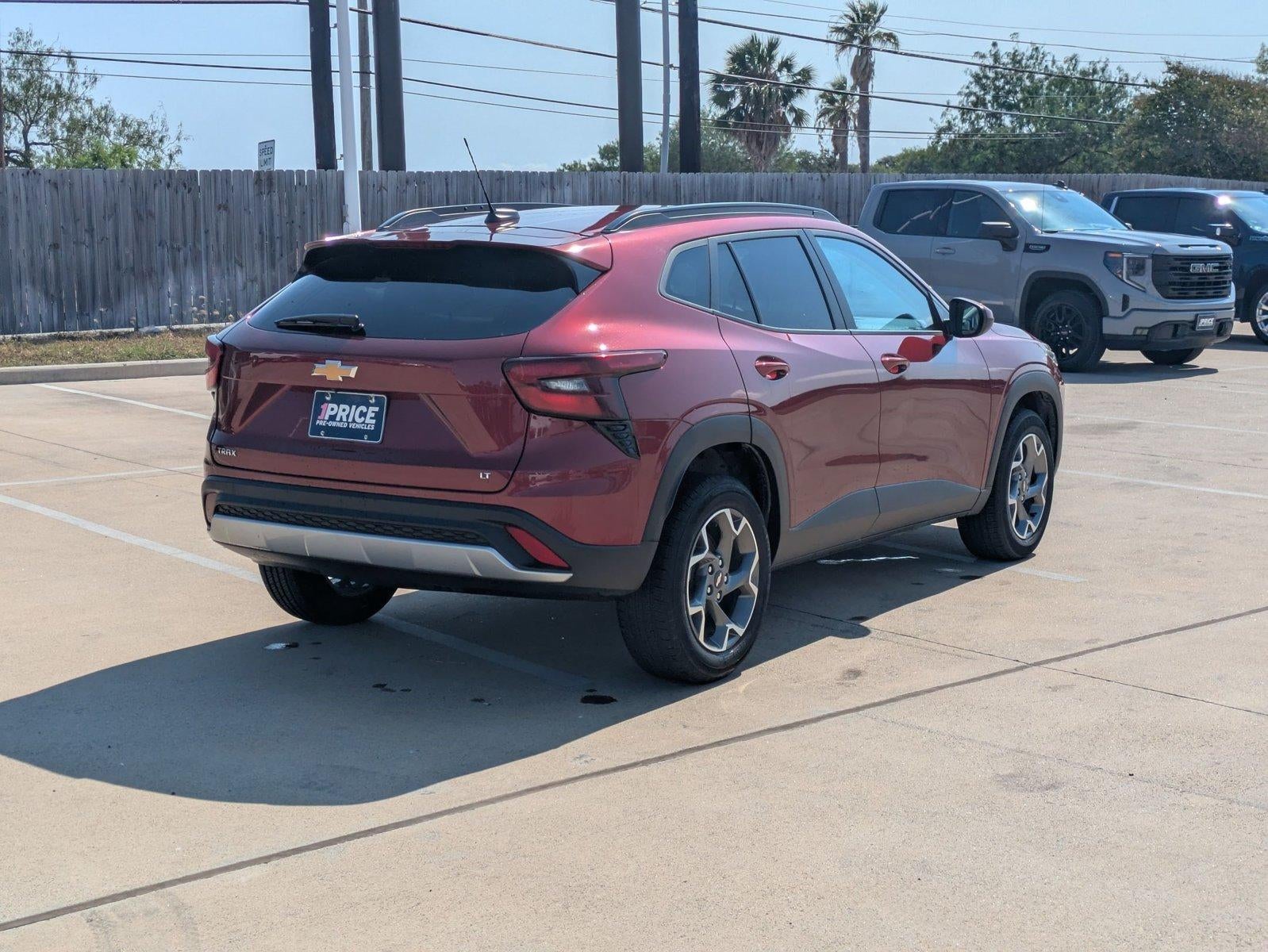 2025 Chevrolet Trax FWD 4dr LT