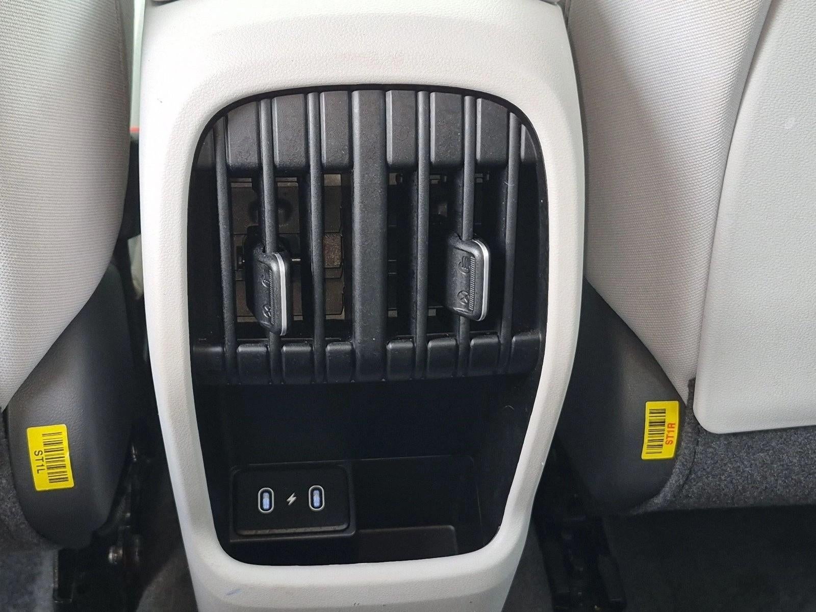 2025 Hyundai KONA SEL FWD