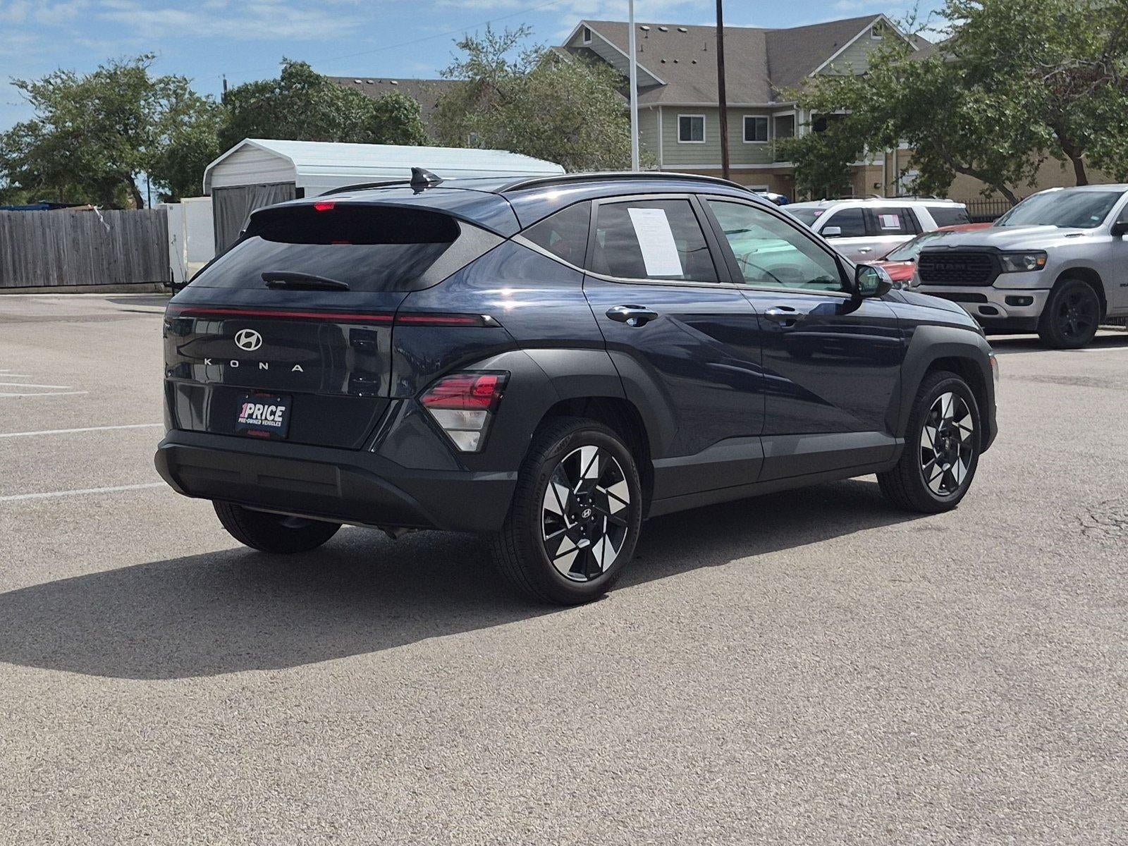 2025 Hyundai KONA SEL FWD