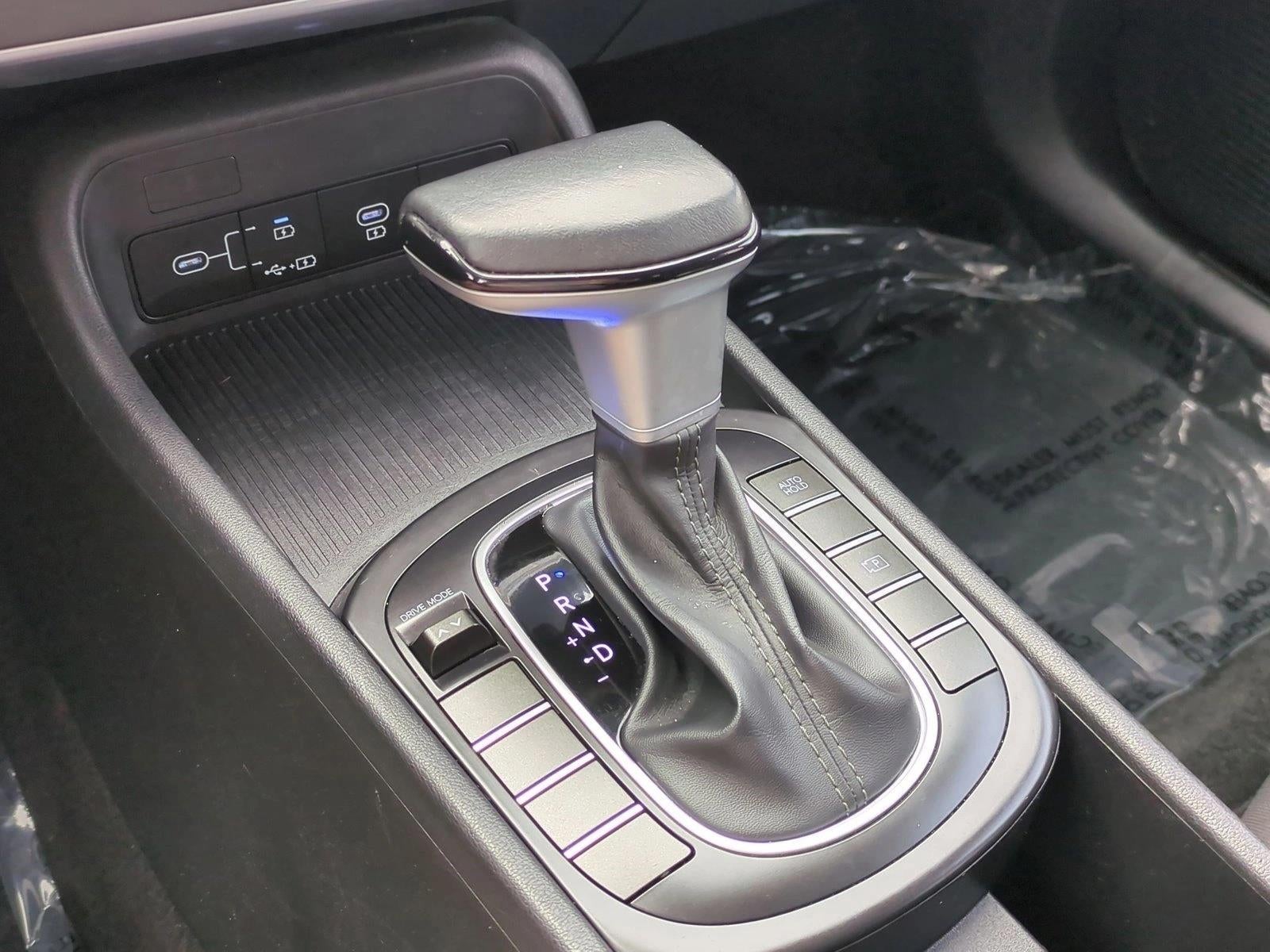 2024 Hyundai KONA SEL FWD