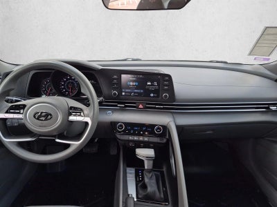 2023 Hyundai ELANTRA SEL IVT