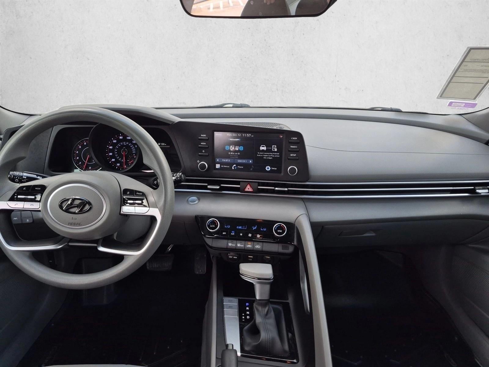 2023 Hyundai ELANTRA SEL IVT