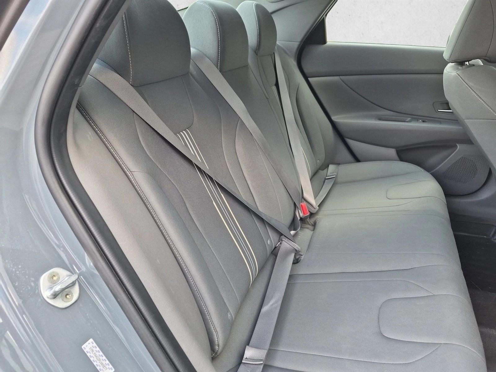 2023 Hyundai ELANTRA SEL IVT