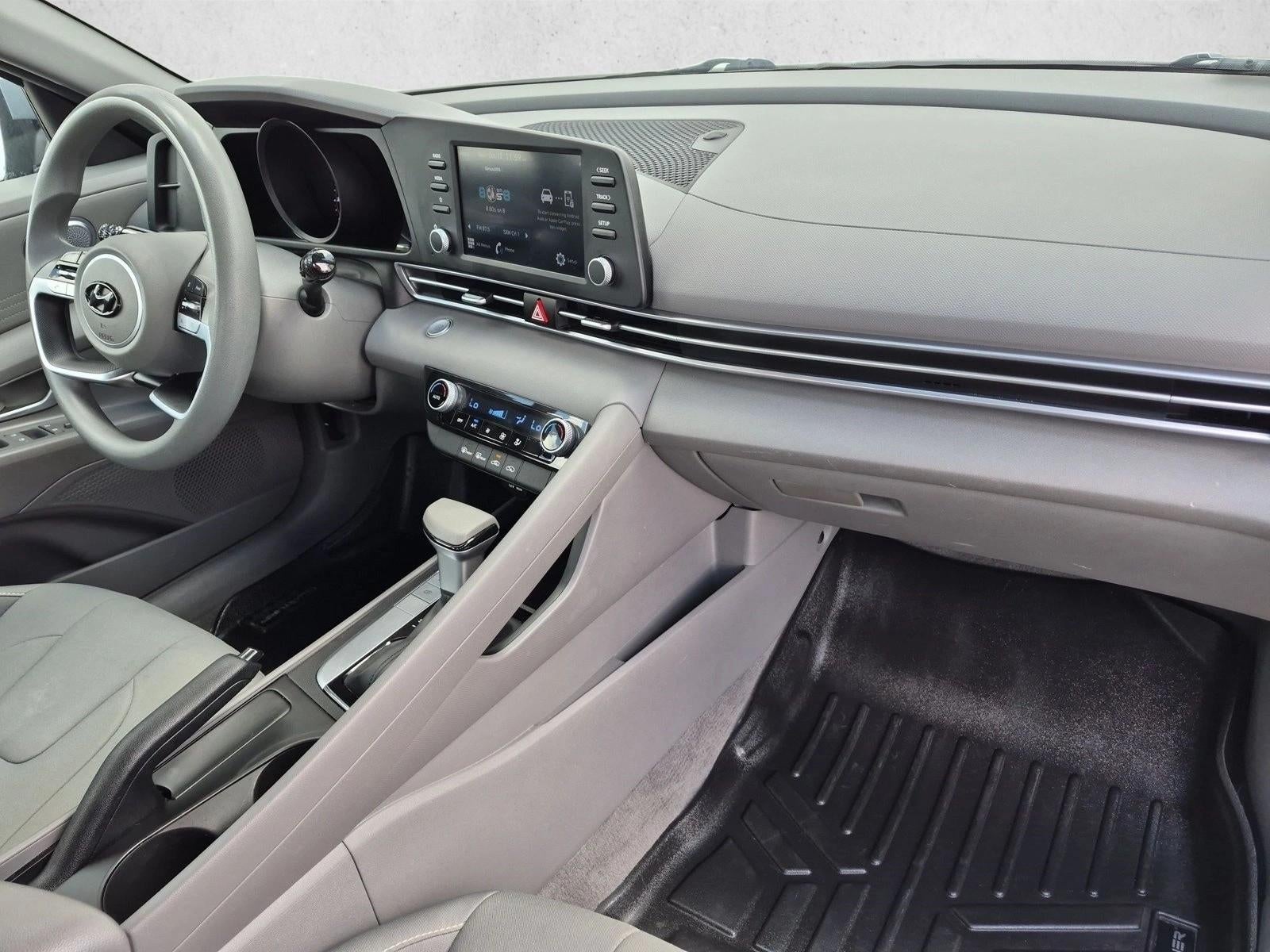 2023 Hyundai ELANTRA SEL IVT