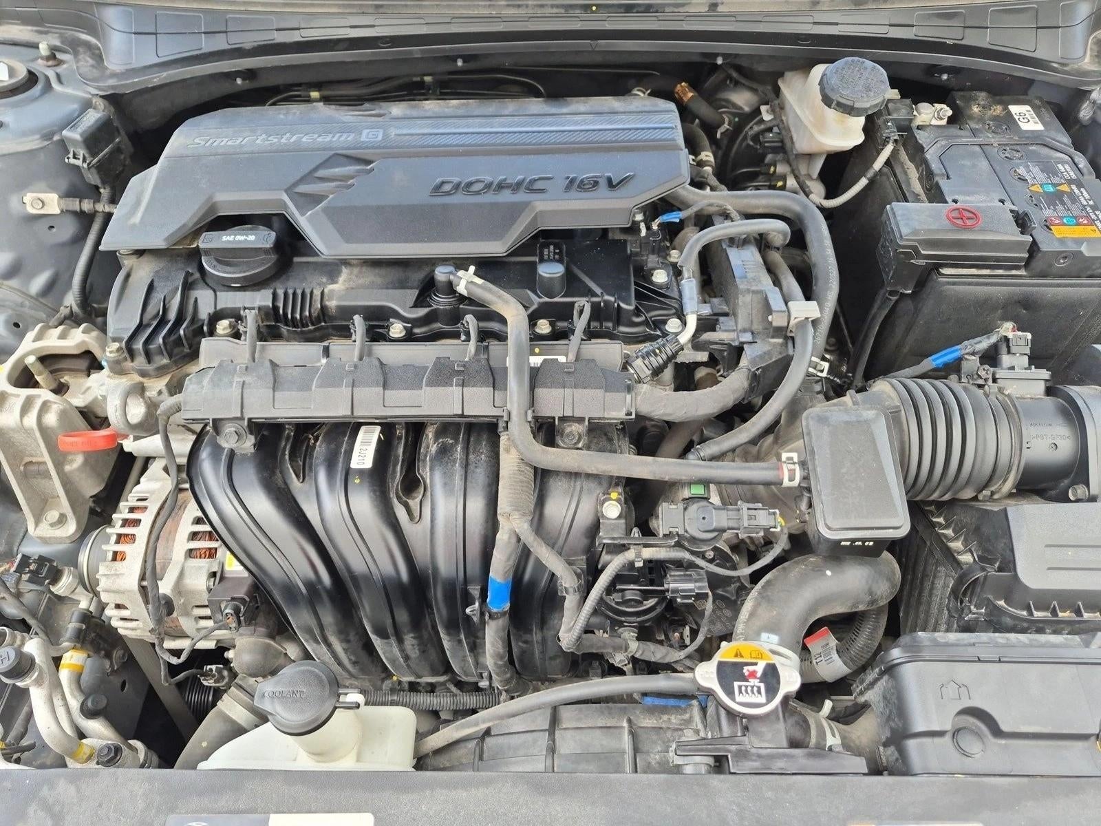 2023 Hyundai ELANTRA SEL IVT