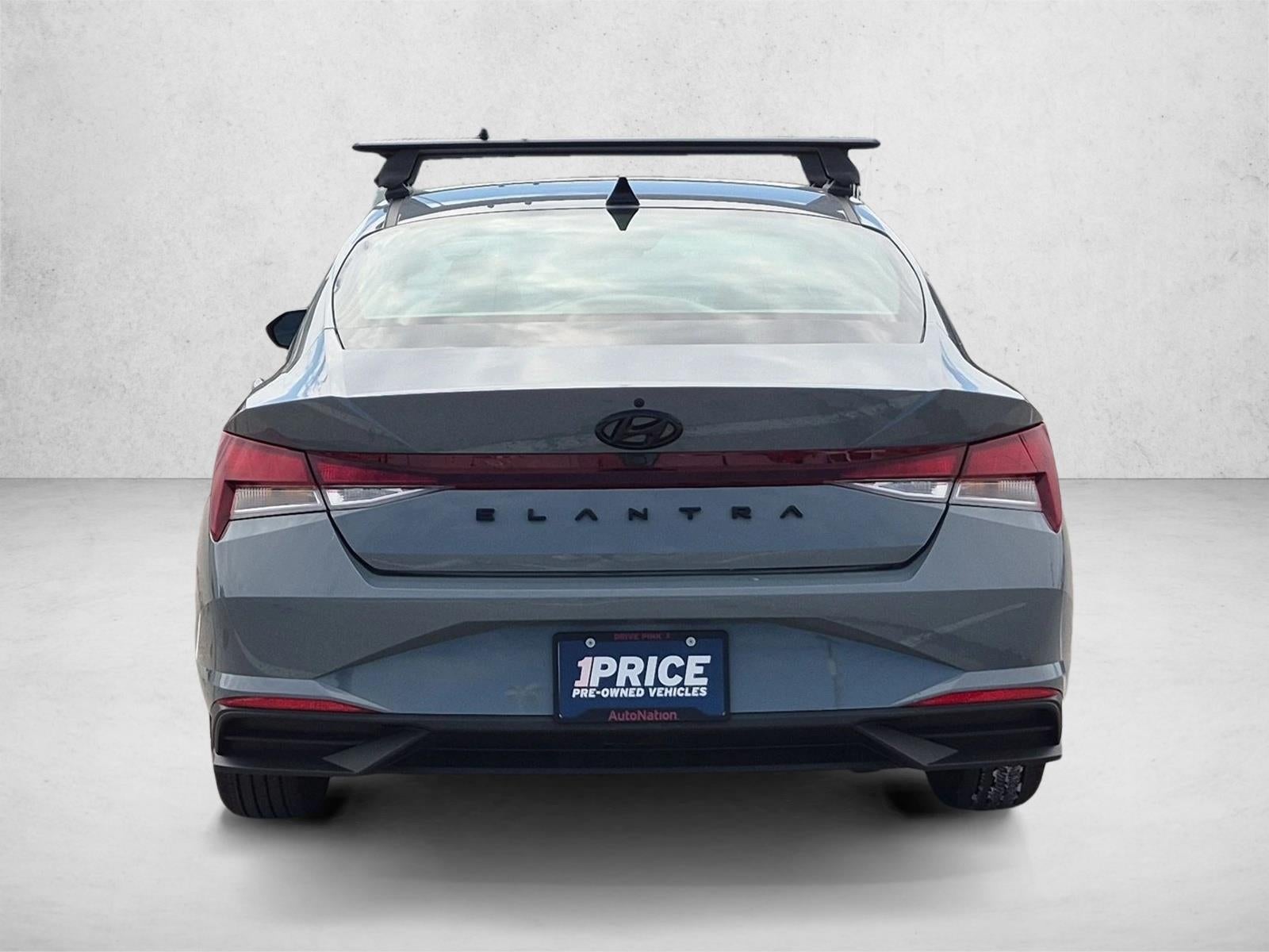 2023 Hyundai ELANTRA SEL IVT