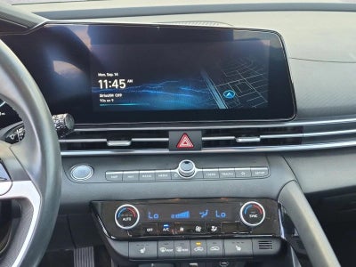 2025 Hyundai ELANTRA SEL Convenience IVT