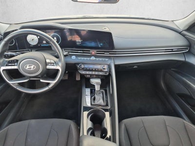 2025 Hyundai ELANTRA SEL Convenience IVT