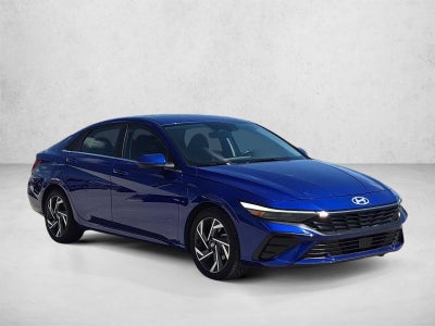 2025 Hyundai ELANTRA SEL Convenience IVT