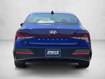 2025 Hyundai ELANTRA SEL Convenience IVT
