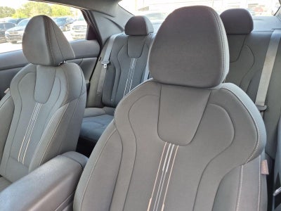 2025 Hyundai ELANTRA SEL Convenience IVT