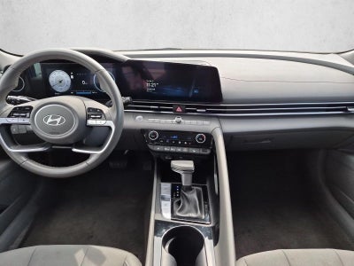 2025 Hyundai ELANTRA SEL Convenience IVT