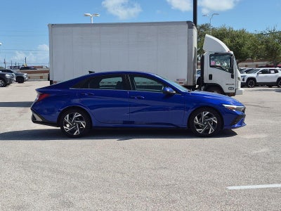 2025 Hyundai ELANTRA SEL Convenience IVT