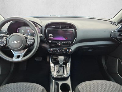 2023 Kia Soul S IVT