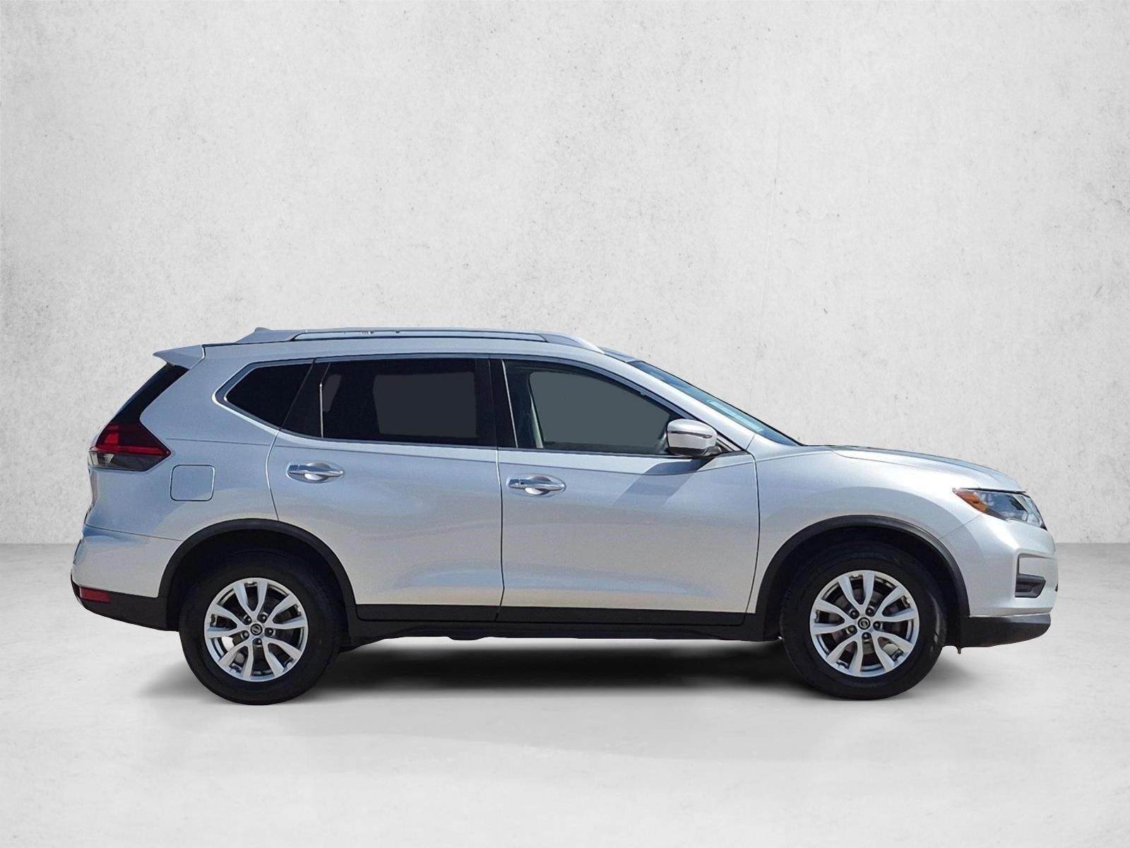 2020 Nissan Rogue FWD SV