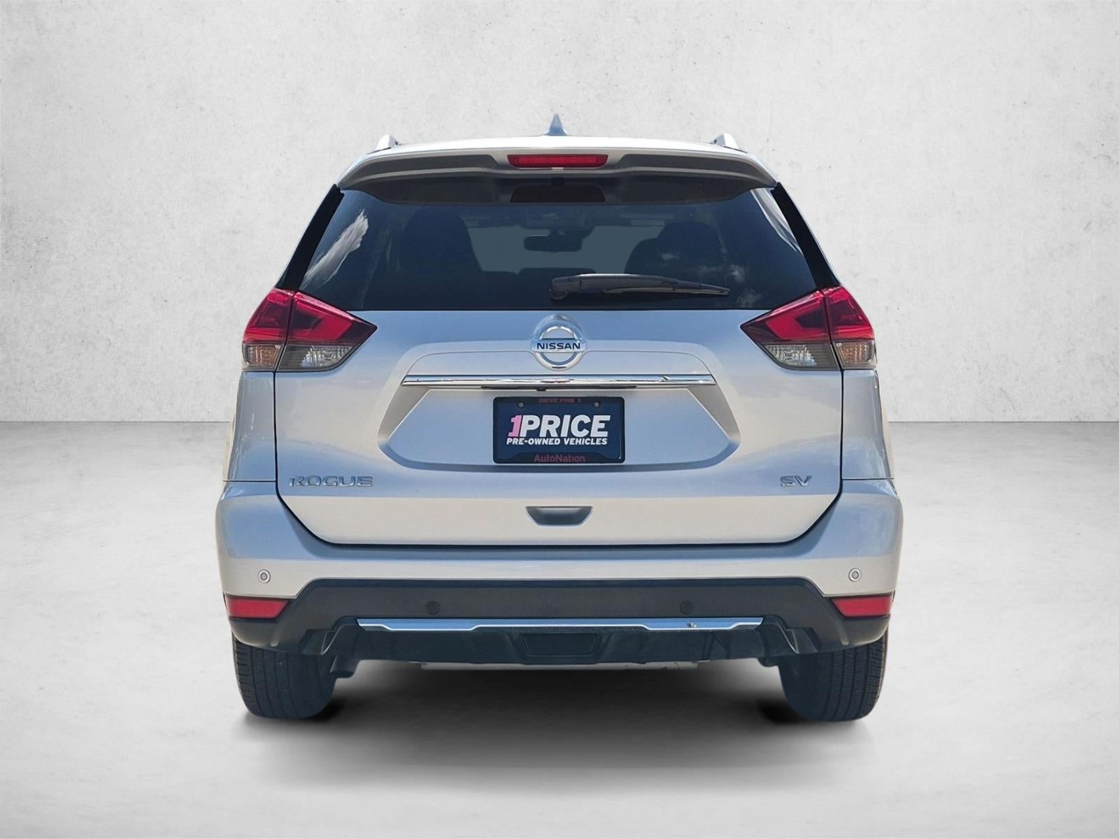 2020 Nissan Rogue FWD SV