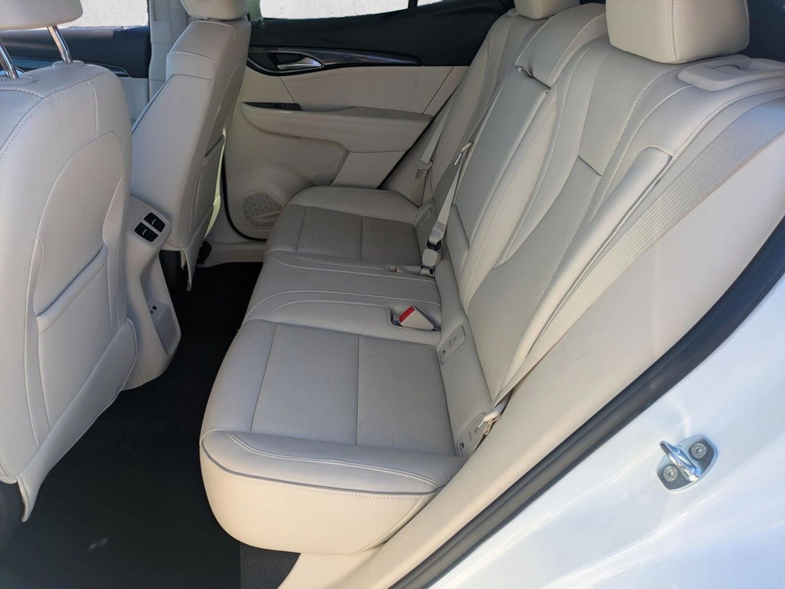 2023 Buick Envision AWD 4dr Essence