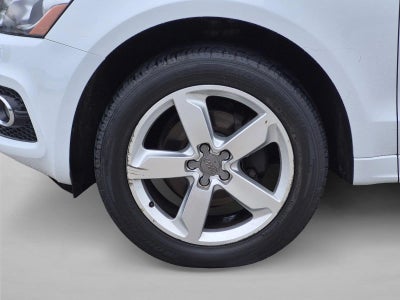 2012 Audi Q5 quattro 4dr 3.2L Prestige