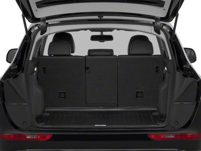 2012 Audi Q5 quattro 4dr 3.2L Prestige