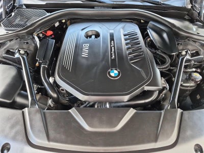 2017 BMW 740i Sedan