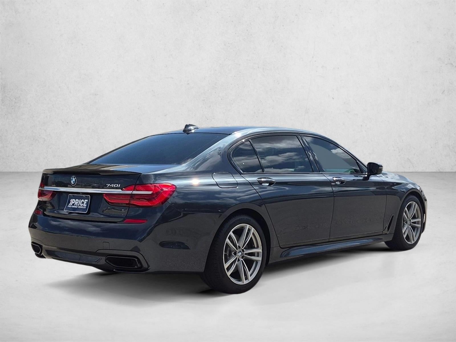 2017 BMW 740i Sedan
