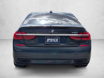 2017 BMW 740i Sedan