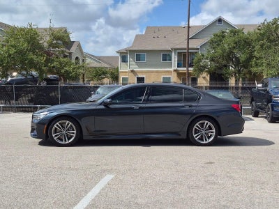 2017 BMW 740i Sedan