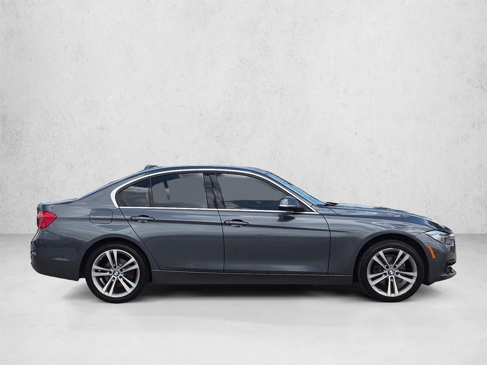 2017 BMW 330i Sedan