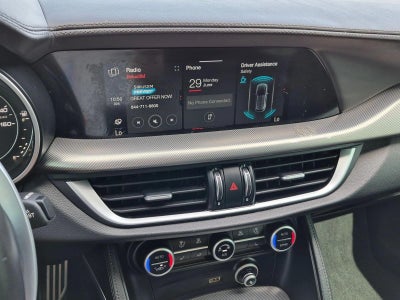 2022 Alfa Romeo Stelvio Veloce AWD