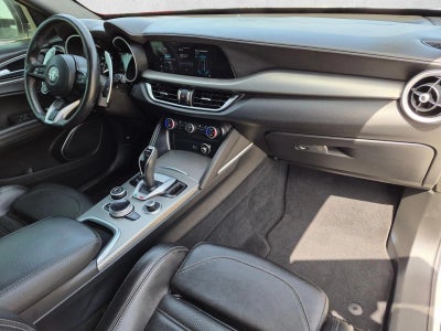 2022 Alfa Romeo Stelvio Veloce AWD