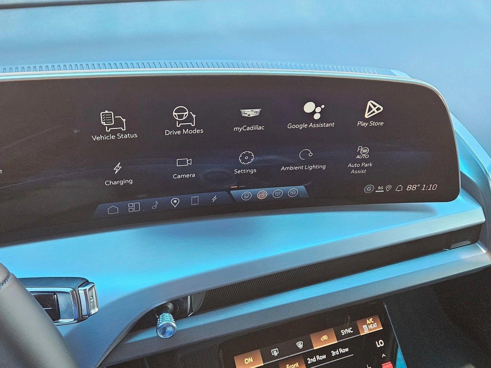 2026 Cadillac VISTIQ Luxury