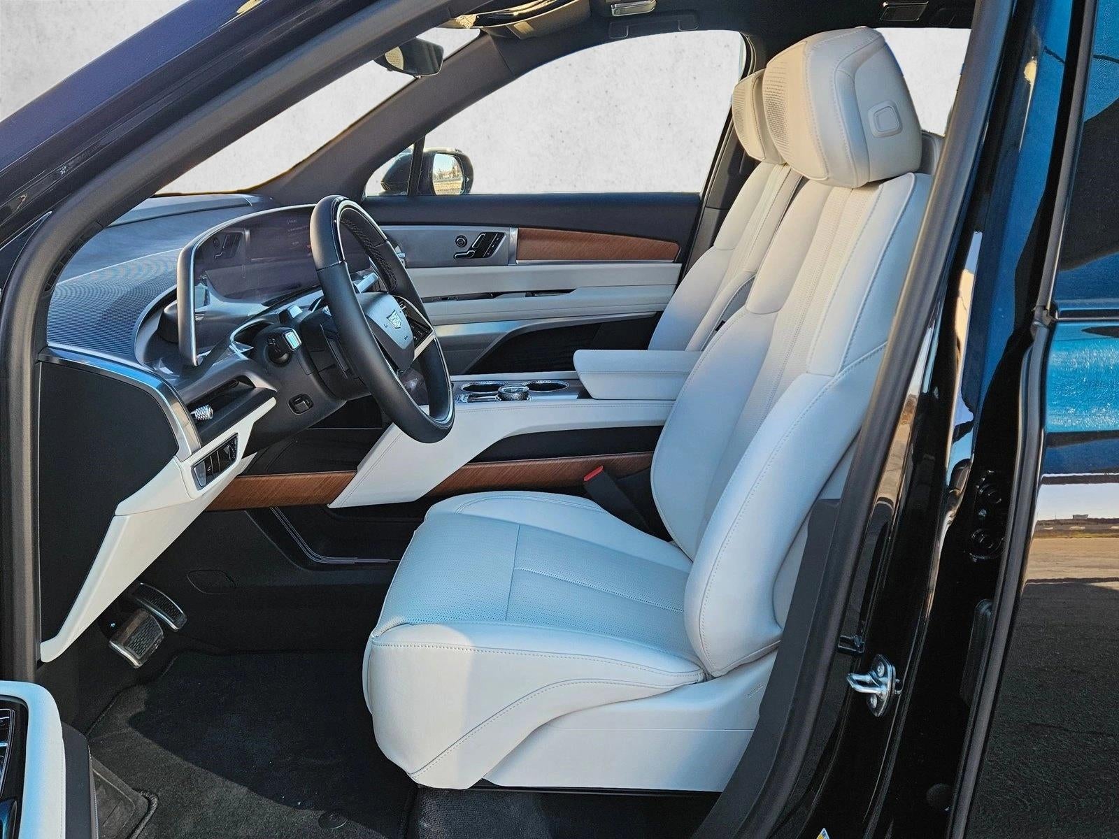 2026 Cadillac VISTIQ Sport