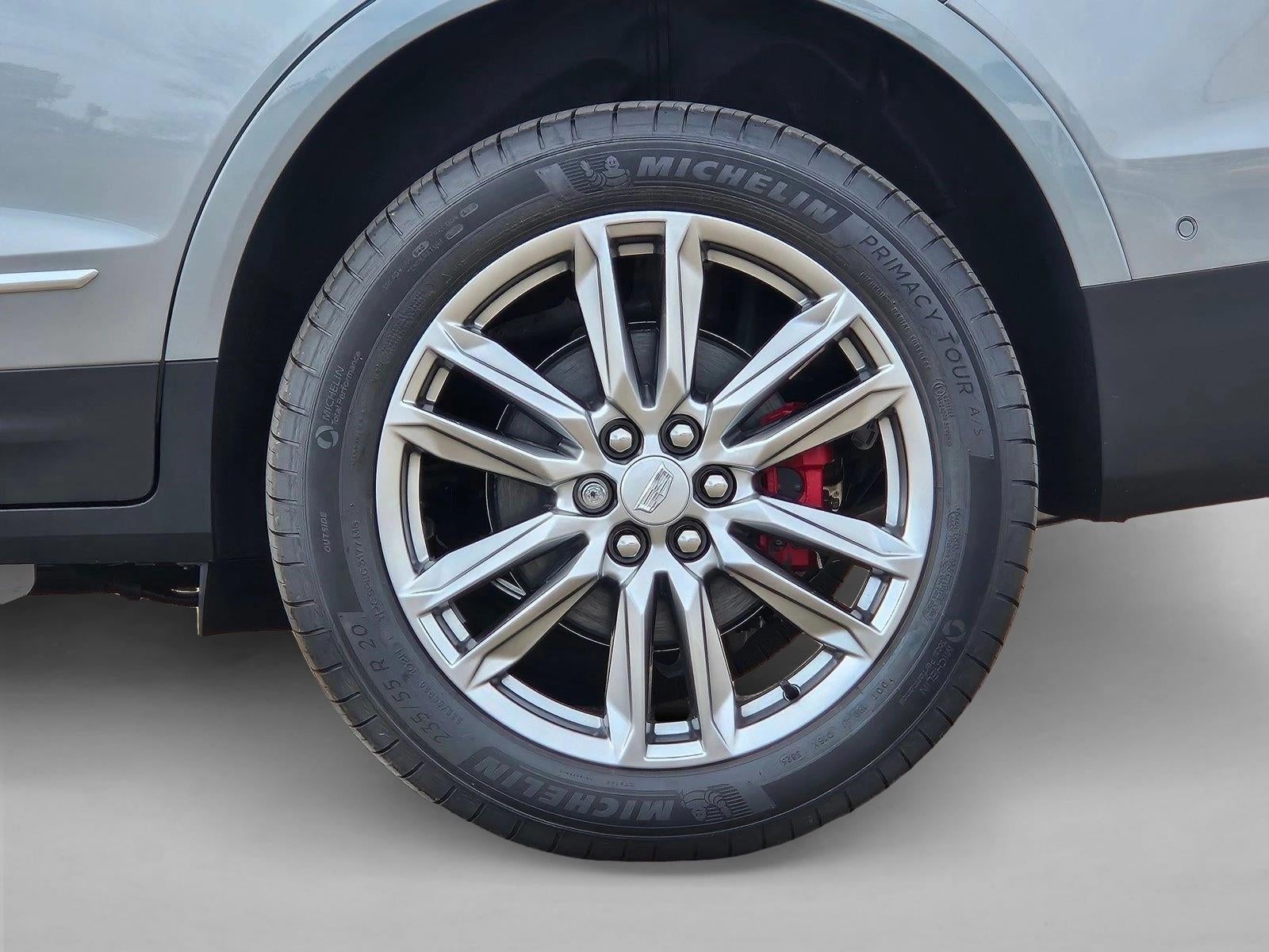 2025 Cadillac XT5 Sport