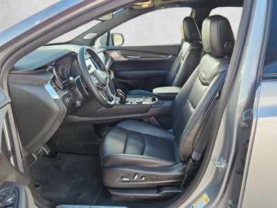 2025 Cadillac XT5 Sport