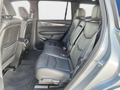 2025 Cadillac XT6 Luxury