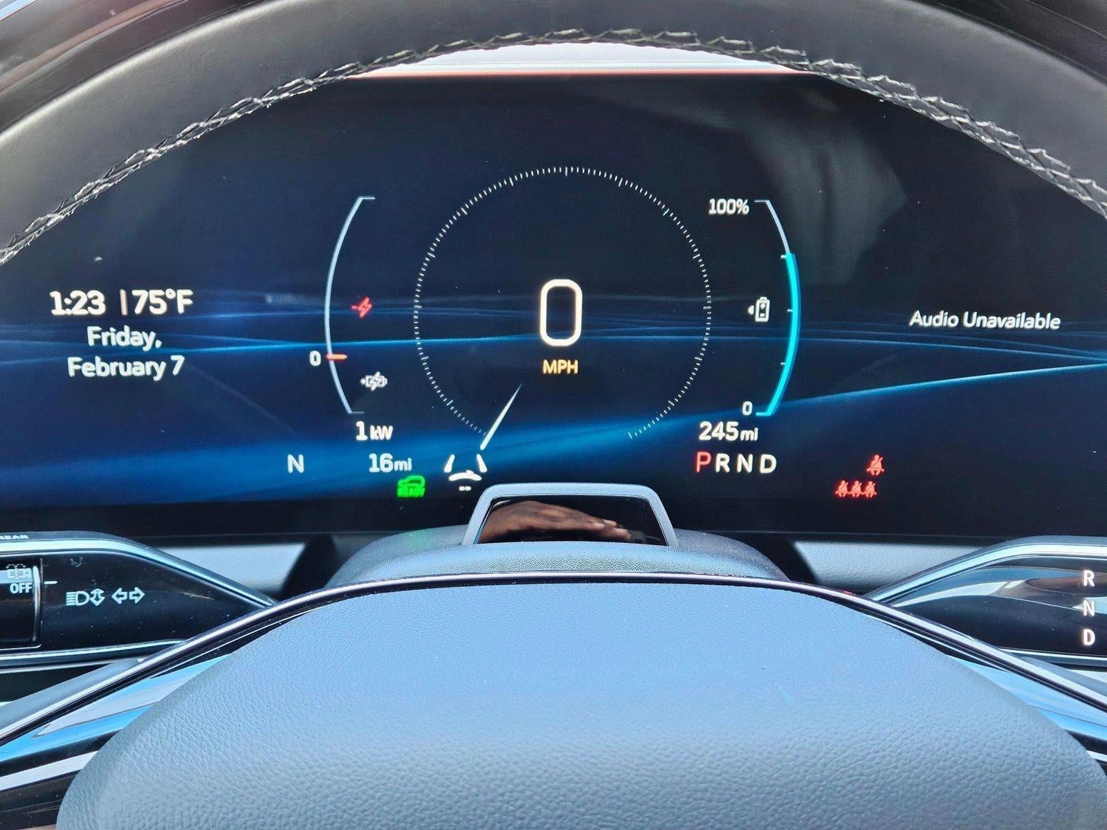 2025 Cadillac OPTIQ Luxury 1